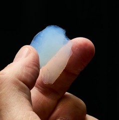 NASA-Inspired Aerogel Chunks | Lightest Material, High Purity Silica, 0.5-1.5”
