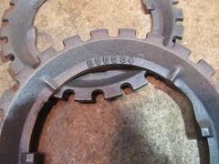 2 John Deere B30384 Corn Planter Popcorn Plates Cast Iron 71 24B 494 290 490