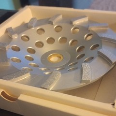 Flaring Cup Metal Grinding Wheel, Segmented Rim, Arbor Hole, Silver
