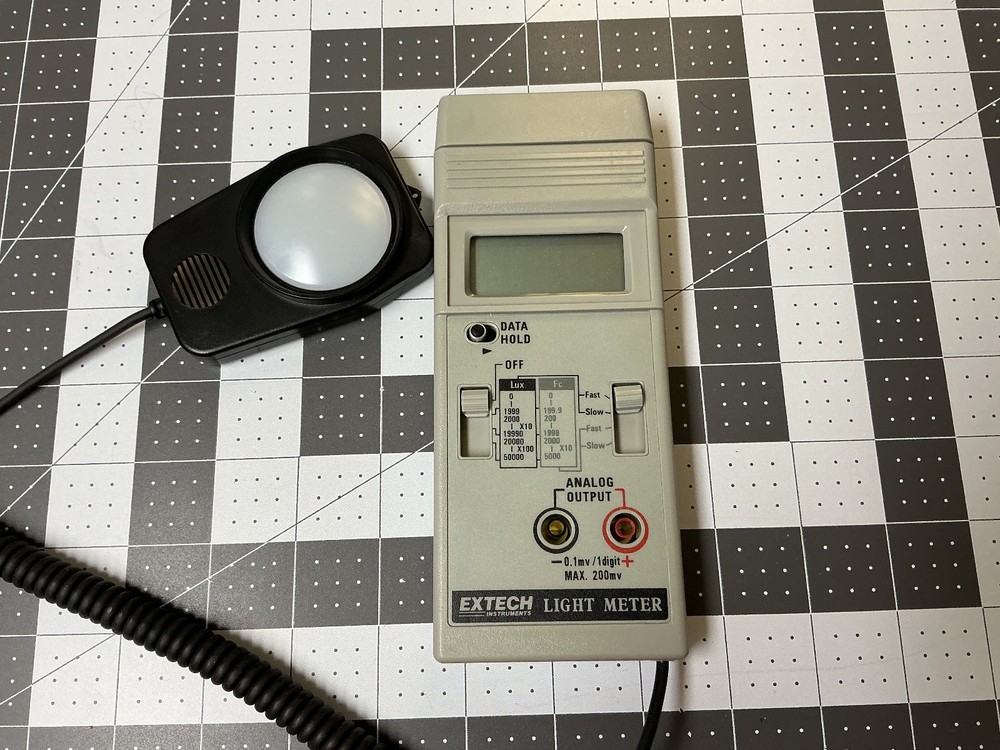 Extech 401025 Light Meter Digital Foot Candle Handheld Lux Fc Analog