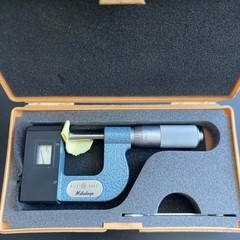 Mithtoyo 227-111 BTM-1 LOW FORCE micrometer 0-1” Precision Indicator Dial Case