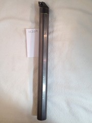 USED 1″ KENNAMETAL E16-SCLPR3 CARBIDE BORING BAR 12″ OAL. W/ COOL. USA MADE H359
