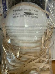 20 PACK NIOSH approved N95 Particulate Filter Respirator SAF-T-FIT PLUS Med/Larg