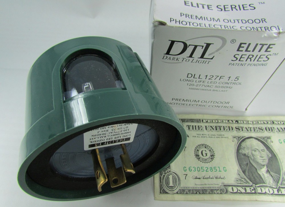 DTL 120/277 VAC 1000 Watt LED Light/Dark Light Photocell Sensor DLL127F-1.5 ANSI