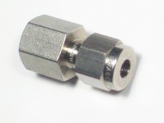 1 – Swagelok Stainless Steel Connector, 3/16″ OD Tube x 1/8″ FNPT, SS-300-7-2