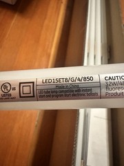 GE 35797 LED15ET8/G4/850 LED T8 Bulb / Lamps 15 Watt 5000k 2300 lumen 20 Count