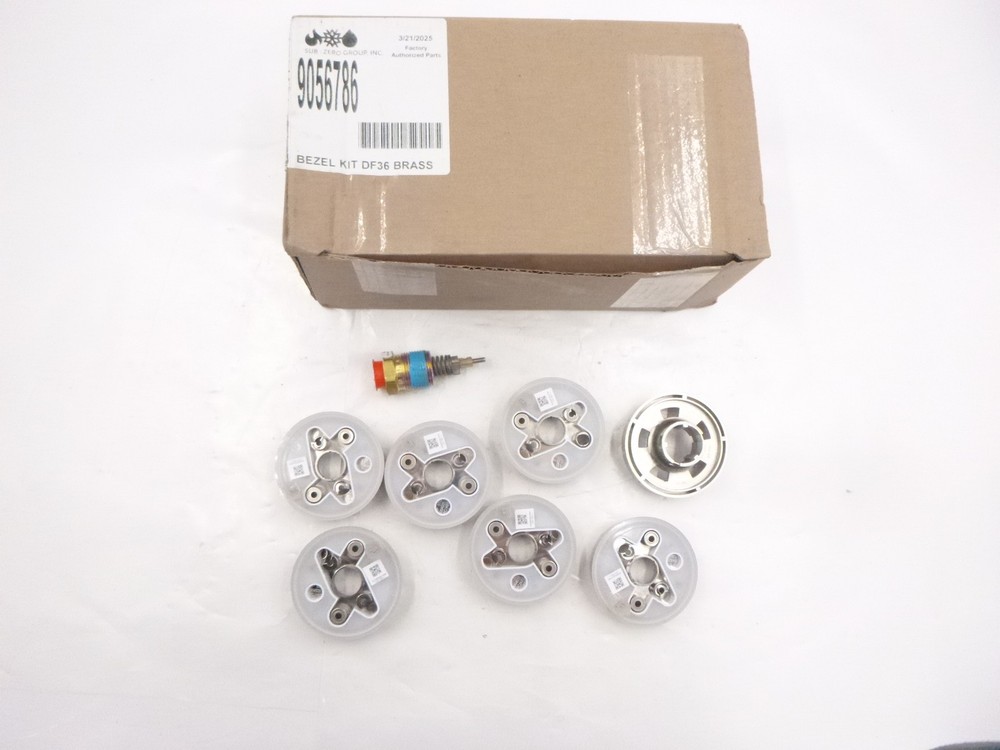 OEM Sub Zero Group Wolf 9056786 36″ Dual Fuel Brushed Brass Bezel Kit