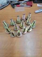 5/8″-11 X 1-3/4″Hex Bolts Cap Screws Grade 8 Yellow Zinc With Washers. 14pk, 19D