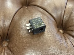 NEW ASCO 400904-142 Solenoid Valve Coil 3-Pin Plug In 24V DC 43004158 FAST SHIP