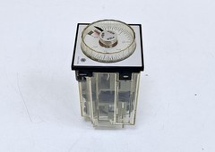 Schleicher DZA 12-L / 868172/8 Time Relay 1.5-30min