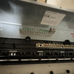 Eaton BRP30L200G-200 Amp 120/240V 30/40 Circuit Load Center-No Door 19-2 New