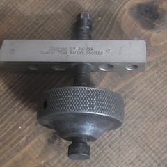 Snap-on Puller Block CJ131 Tightening Screw CJ131-6 Specialty Auto Mechanic Tool
