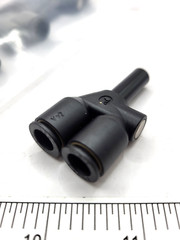 PACK OF 8 Legris 8-5/16, Y Plug, 5/16″ OD, PUSH-IN FITTING, 3142 08 00, 0284G