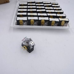 30 Pack TII TECHNOLOGIES SEALED Surge Arrester -ANGLE DRIVER 265-600V AD-01W-LP