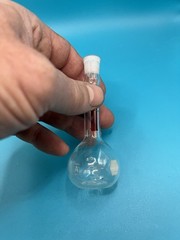 Lot of 6 Volumetric Flasks, Various sizes:10, 25, 50, 100, 200, 250 mL