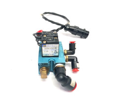 Universal Instruments 45034902/B Valve Pack Assembly Mac Valves 35A-SAC-DFAC-1BA