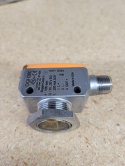 IFM Diffuse reflection sensors with background suppression OGH380