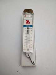 Ohaus 8001-PN Pull Type Spring Scale 0.56lb/2.5n Capacity 0.02lb/0.1n Readabilty