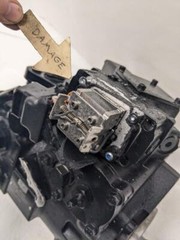 DANFOSS M46-20954 HYDRAULIC PUMP W/ DAMAGED PRESSURE CONTROL PILOT NEW H1