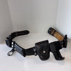 VTG Basketweave Leather Duty Belt w Cuffs Cuff Holder N Accessories 30-32 Inches