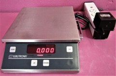 Welch Allyn Scale-Tronix 4502 SS Digital 2.8 lb Diaper Scale (Lbs-Ounces-Grams)