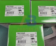 New Schneider Electric TM221CE24R Logic Controller, Modicon M221, 24 IO relay