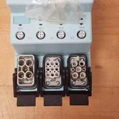 Siemens 3RK1304-5KS40-2AA0 Starter, 3 Phase, 400V, Type 12 Enclosure – NEW