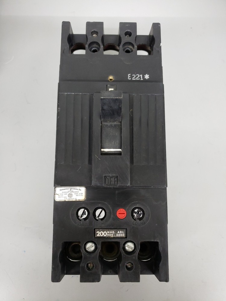 1- GENERAL ELECTRIC TFJ236200 200 AMP CIRCUIT BREAKER WITH 200 A TRIP~ USED