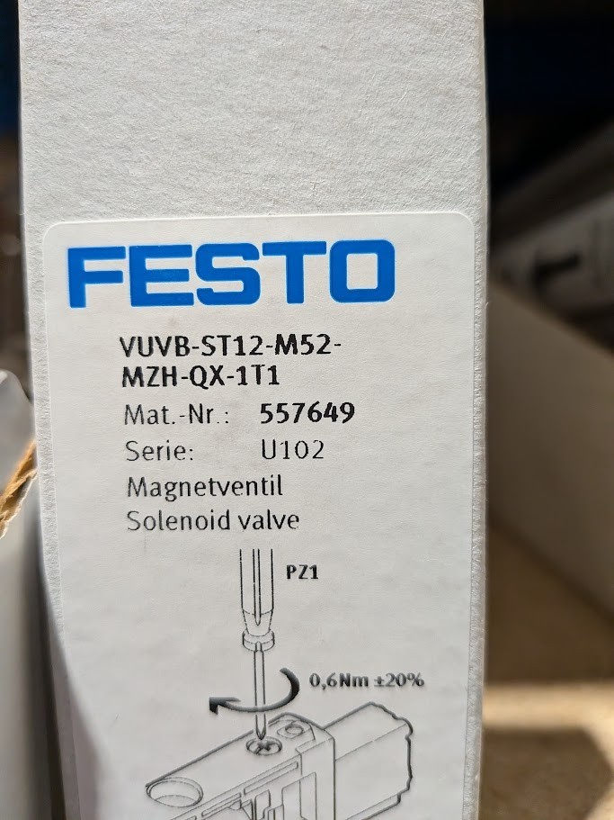 *BRAND NEW* Festo Valve 557649 VUVB-ST12-M52-MZH-QX-1T1 Solenoid Valve