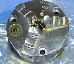 New Bison 7-866-8040 3-Jaw Self-Centering 4″ Dia. Scroll Chuck, Plain Back