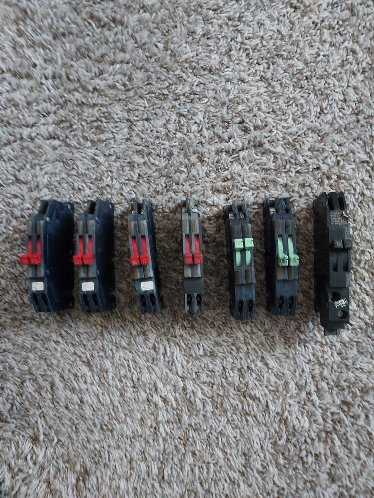 federal pacific breakers assorted used