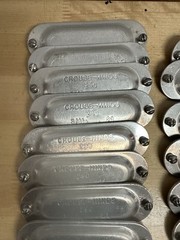 LOT OF 22 – Crouse-Hinds 290 – 3/4” Conduit Body Covers Only (READ)