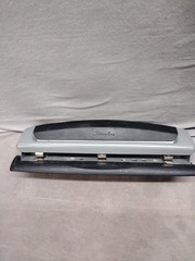 Swingline Manual 3 Hole Punch Hole Puncher Office Supplies