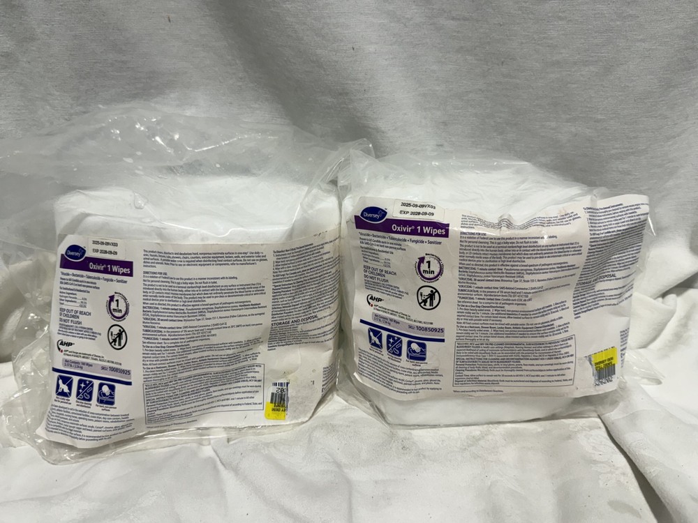 2 PACK Diversey Oxivir 1 Wipes Disinfectant Refill 160 Ct Roll 100850925 Exp2028