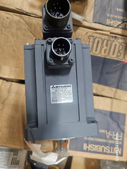 MITSUBISHI,HA-FF-63C-UE,600W,3AC,129V,3.6A,3000RPM SERVO MOTOR