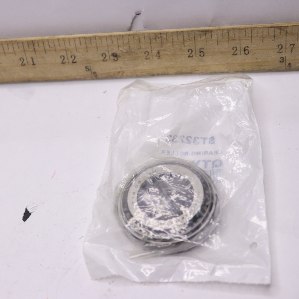 Bearing Roller 3.55″ L x 2.25″ W x 1.15″ H ST32233