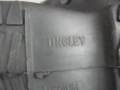 TINGLEY MENS WEATHER-TUFF STRETCH WORK 10″ BOOT RUBBER OVERSHOES SIZE MEDIUM NEW