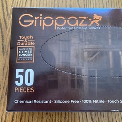 Grippaz Tough&Durable Non Slip Gloves Sz8/ Med Nitrile Disposable 50pcs Fish NEW
