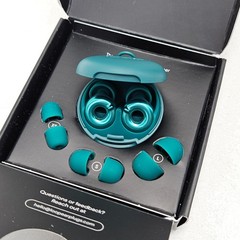 Loop Switch 2 Adjustable Ear Plugs 3 Noise Relief Modes 20-26 dB (SNR) Reduction