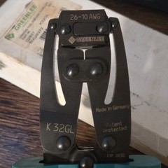 Greenlee K32GL Hand Crimper 26-10 AWG (0.14-6 mm²) Blue Handles