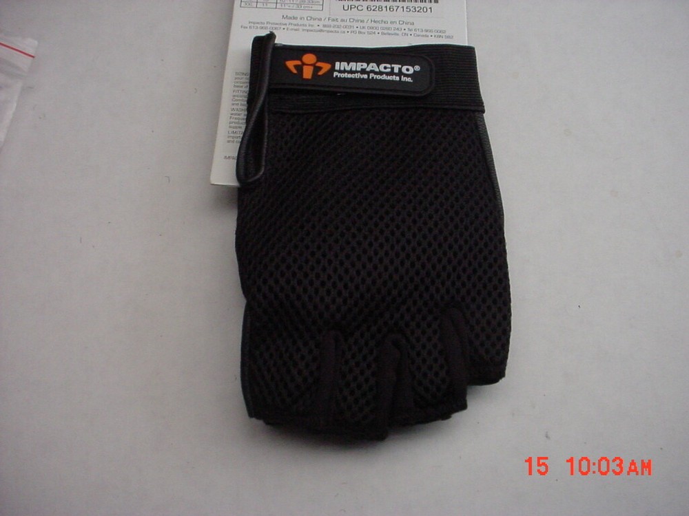 2 Pair Impacto Anti-Vibration Gloves Anti Impact Half Finger ST86120 Small
