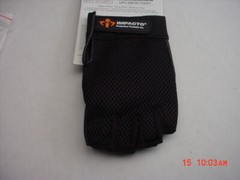 2 Pair Impacto Anti-Vibration Gloves Anti Impact Half Finger ST86120 Small