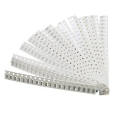 3040pcs 111Types 0402 0603 0805 1206 SMD Capacitor Kit Sample Book 1pF 10uF