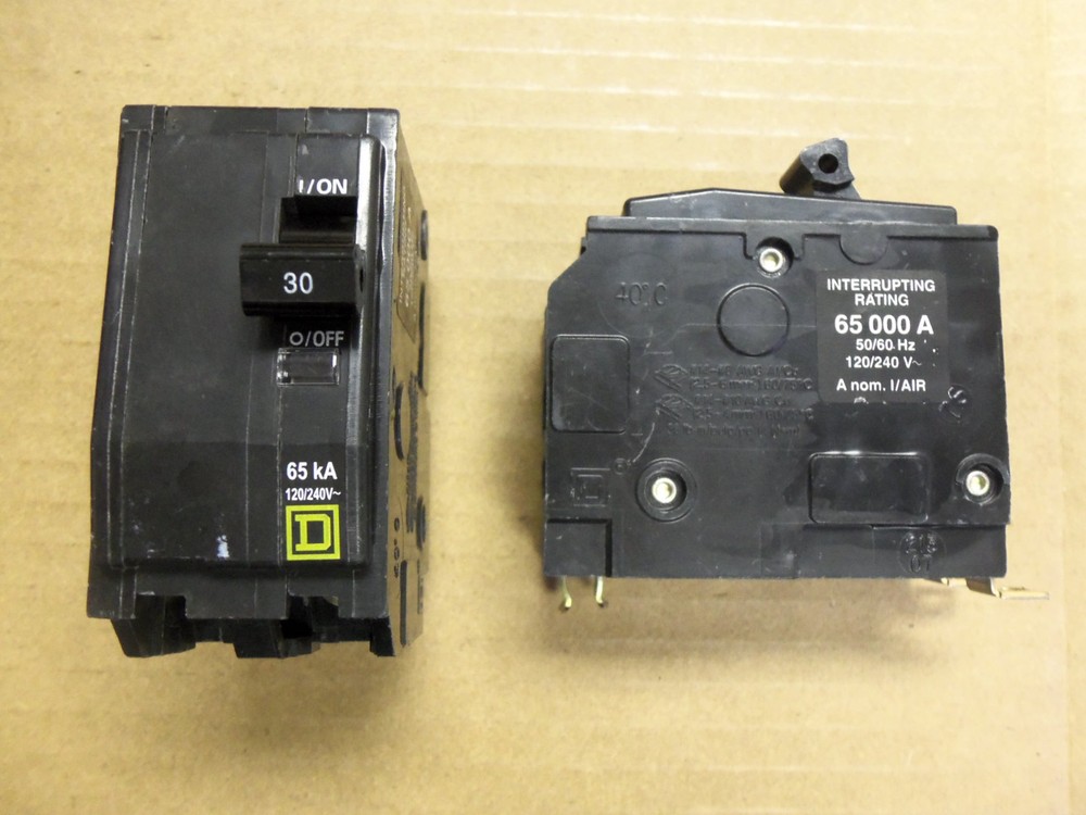 Square D QHB 2 pole 30 amp 120/240v QHB230 65kA Circuit Breaker QOB FLAWED
