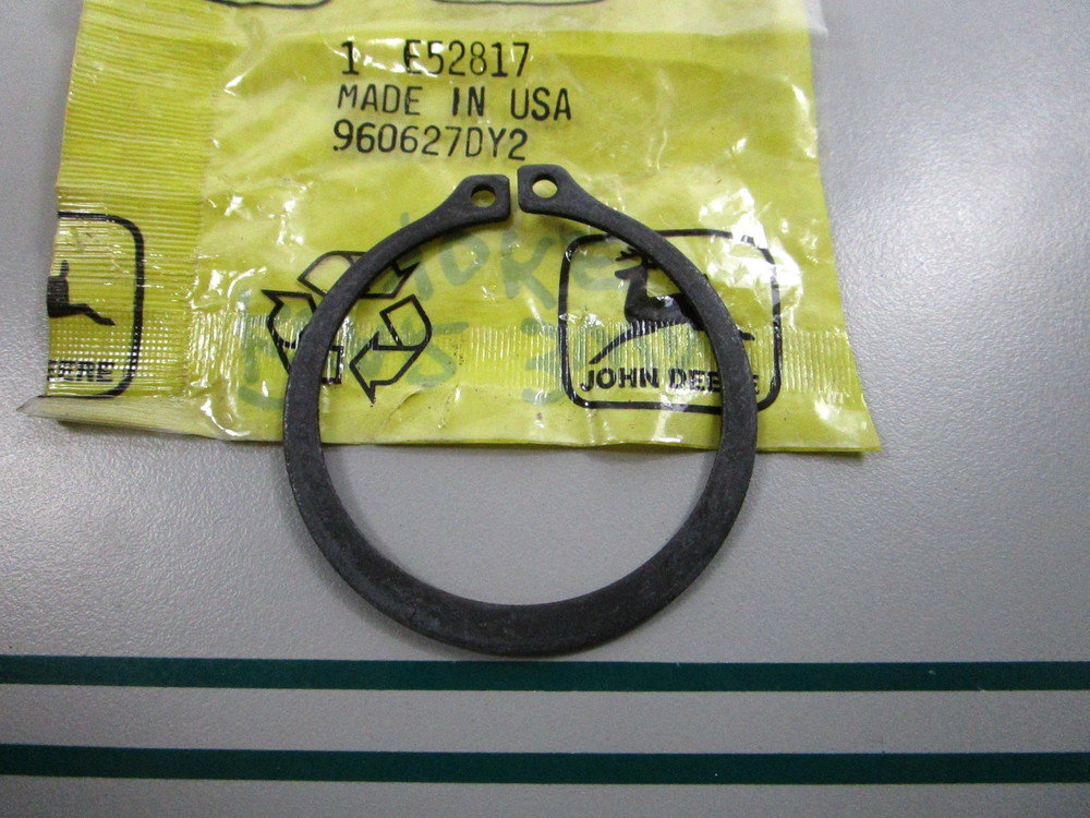 NEW OEM E52817 John Deere Snap Ring 0810