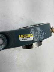 Dodge P2B-SC-104 (Multipak) Pillow Block 1-1/4” Bore NIB