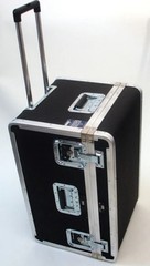 788THBLU-XGHXEH – PLATT LUGGAGE – GUARDSMAN ATA TOOL CASE WITH WHEELS AND TELESC