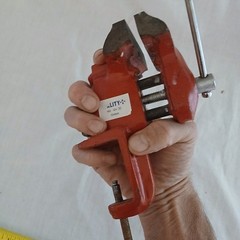 250 Corner Edge Table Bench Vise 2-1/2″ 2.5 Clamp On Red Unbranded