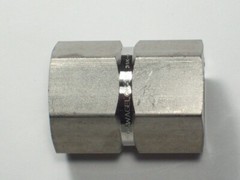 Swagelok Stainless Steel Pipe Hex Coupling, 1/2″ FNPT, SS-8-HCG