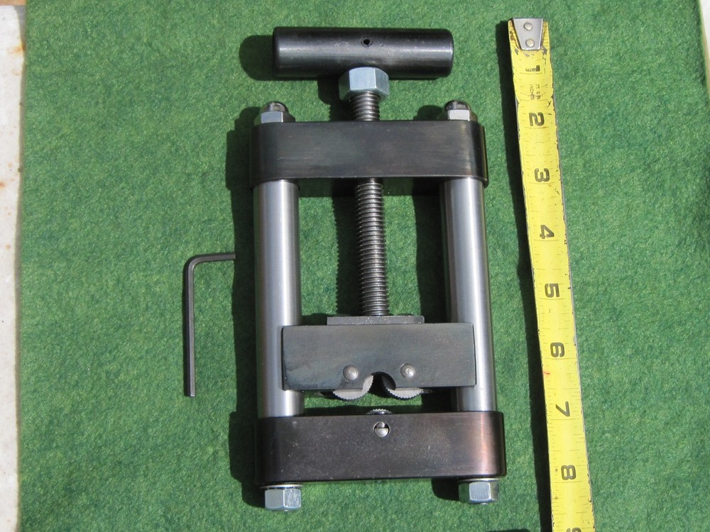 HEAVY DUTY HAND KNURLING TOOL 1/4-2″ (50.8mm) CAPACITY